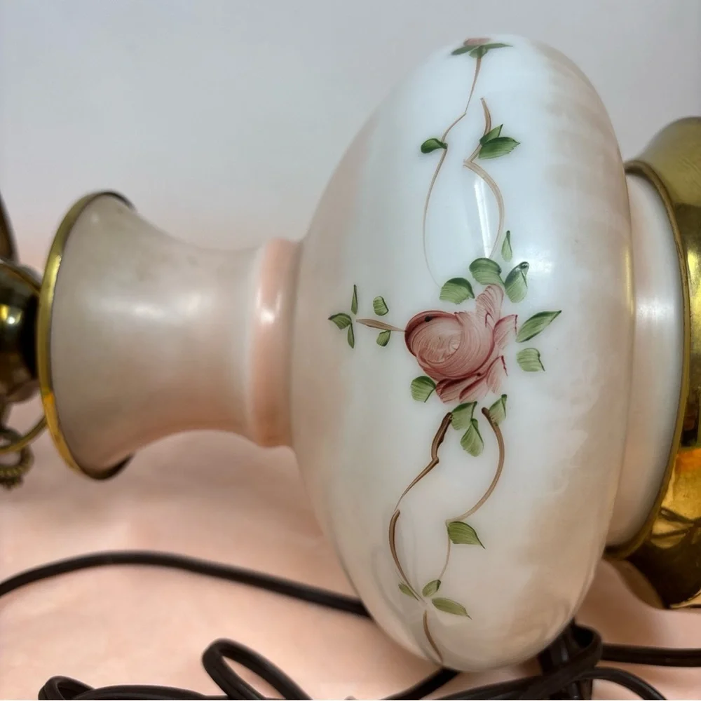 Vintage Floral White Glass Table Lamp with Pink Rose Detail • no top • works - Picture 15 of 16